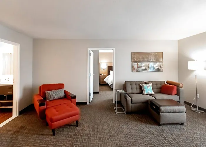 Towneplace Suites By Marriott Louisville Airport